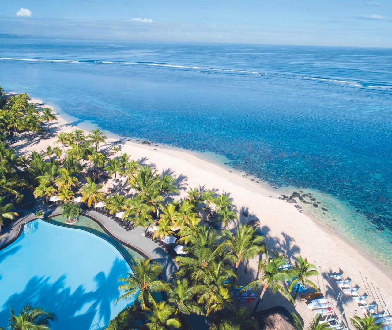 Victoria Beachcomber Resort & Spa